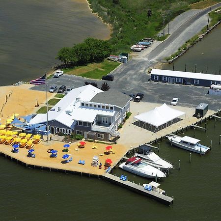 Lowes Wharf Marina Inn Sherwood Εξωτερικό φωτογραφία